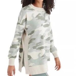 Aerie Good Vibes Camo Oversized Crewneck Sweatshirt Women’s Size XS Grey Green